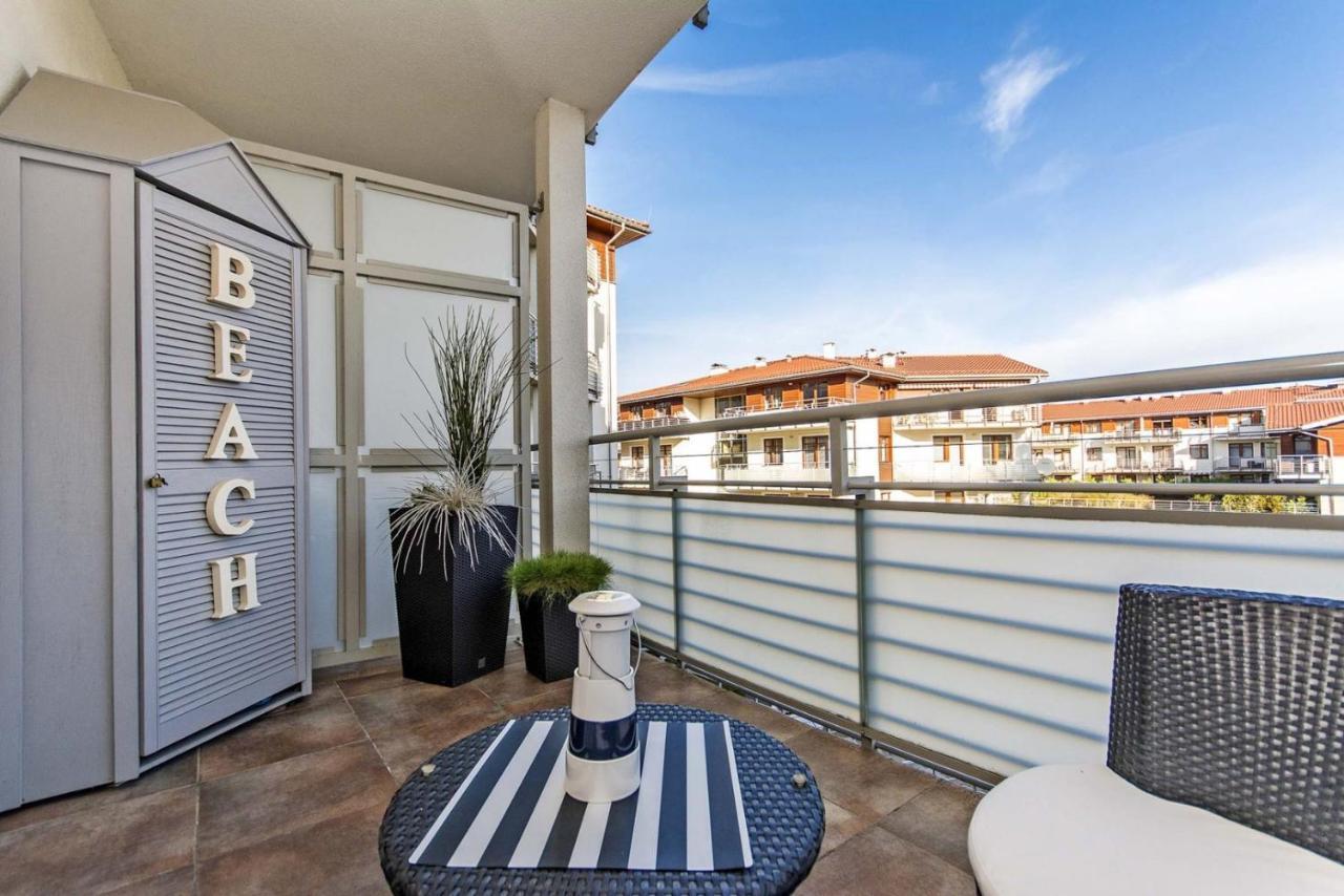 Pirat Rentyear Apartments Гданьск Экстерьер фото