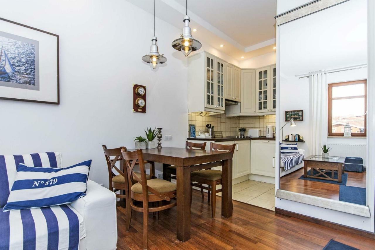 Pirat Rentyear Apartments Гданьск Экстерьер фото