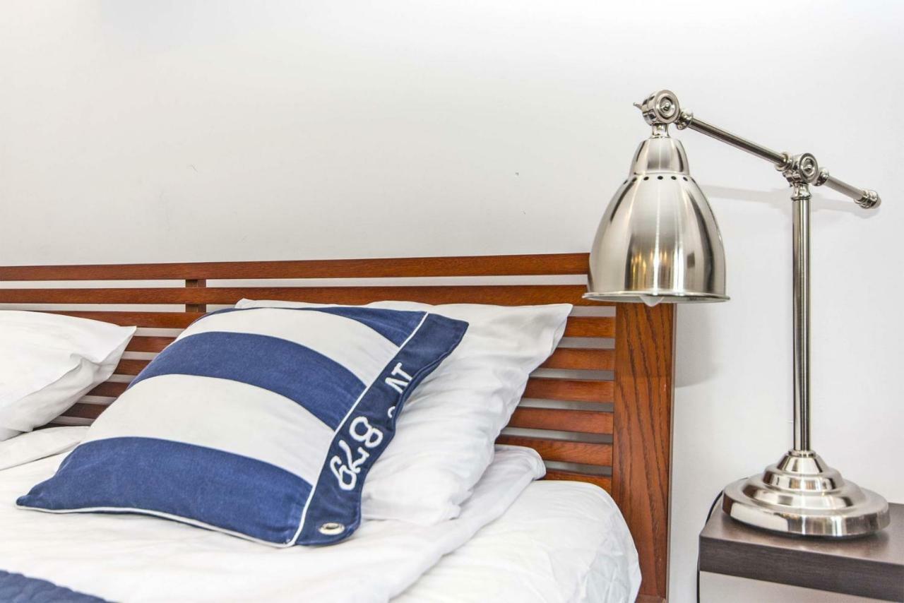 Pirat Rentyear Apartments Гданьск Экстерьер фото